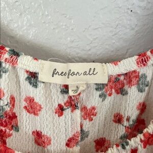 Floral Red and White Top